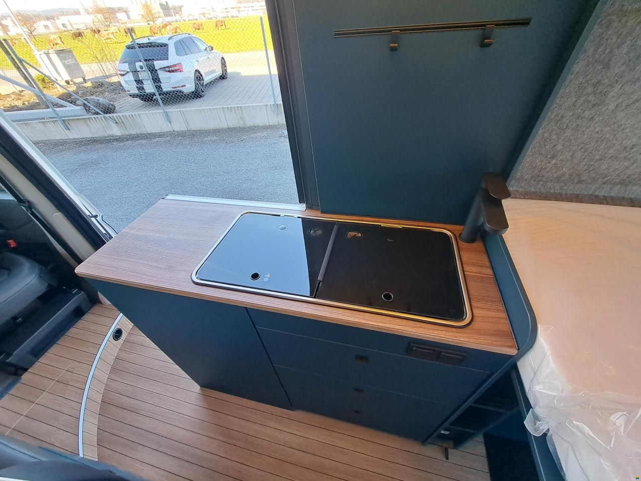 Hymer Eriba Car 600 blue