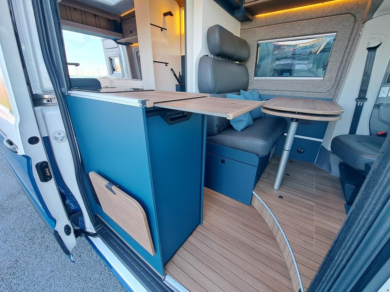 Hymer Eriba Car 600 blue