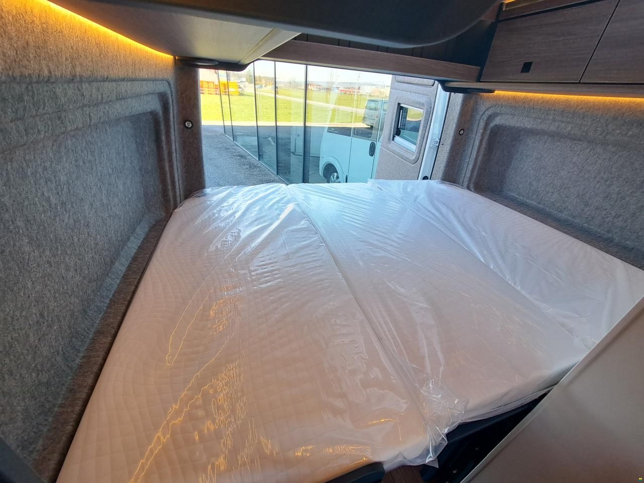 Hymer Eriba Car 600 blue