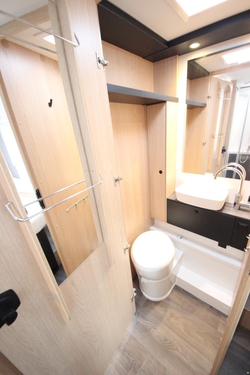 Sunlight T 690L Adventure Edition