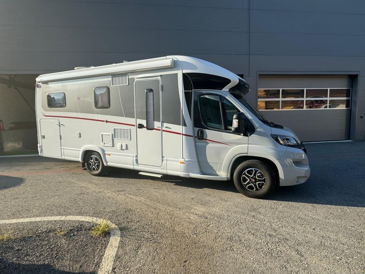 Dethleffs Pulse Classic 90 T 7051 EBL