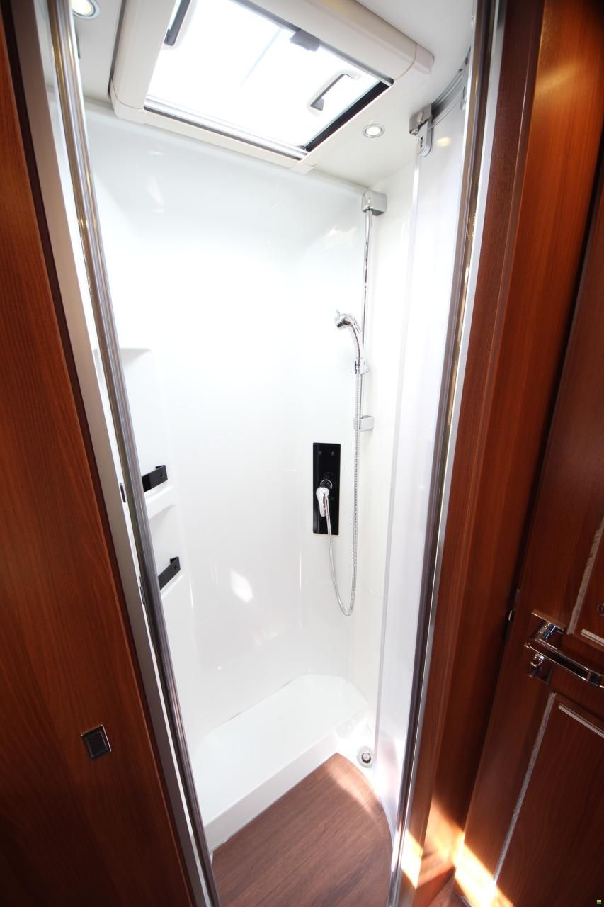 Carthago c-line I 4.9 LE / L superior (FIAT)