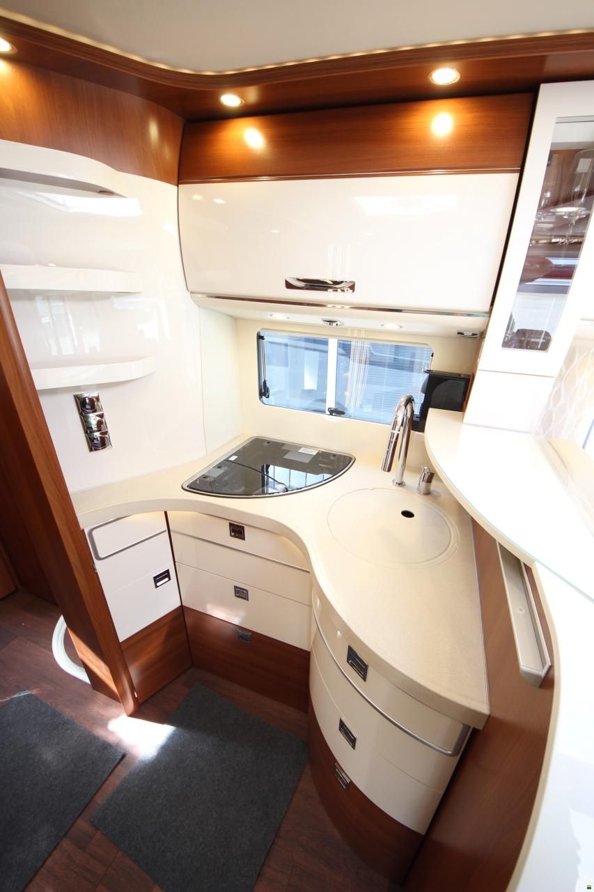 Carthago c-line I 4.9 LE / L superior (FIAT)