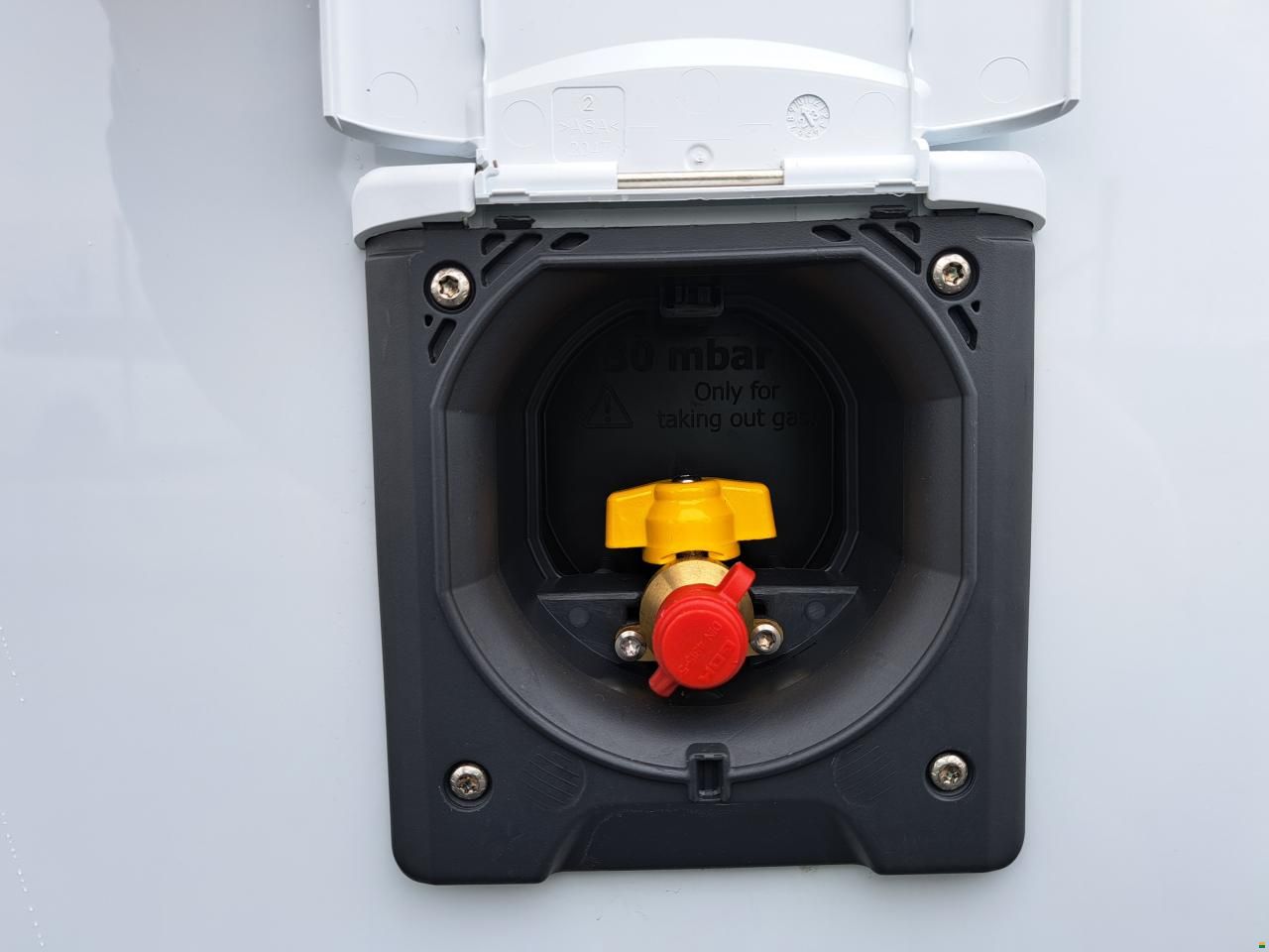 Bürstner Premio 460 TS Skyline