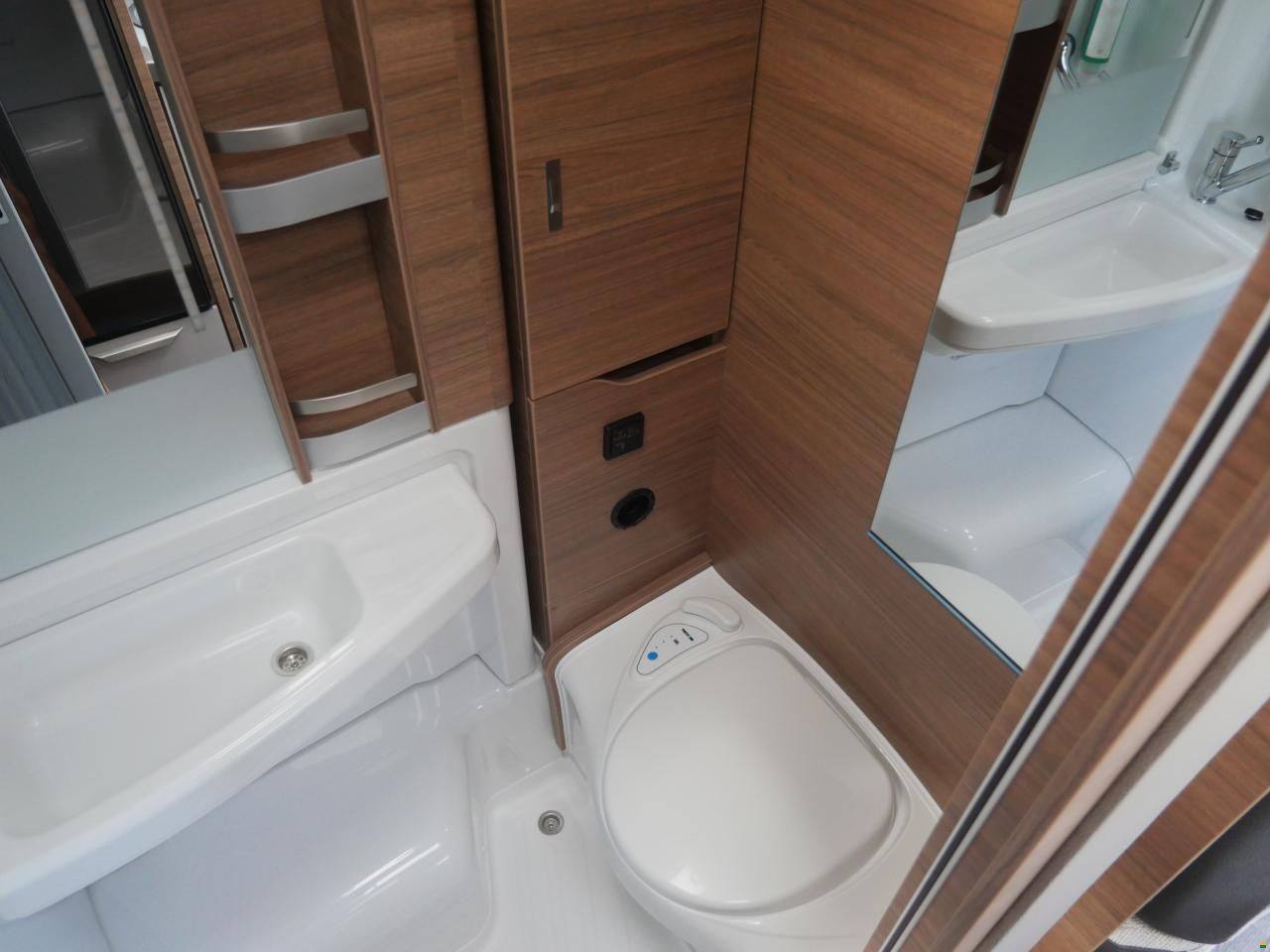 Knaus Van Ti VW 640 MEG