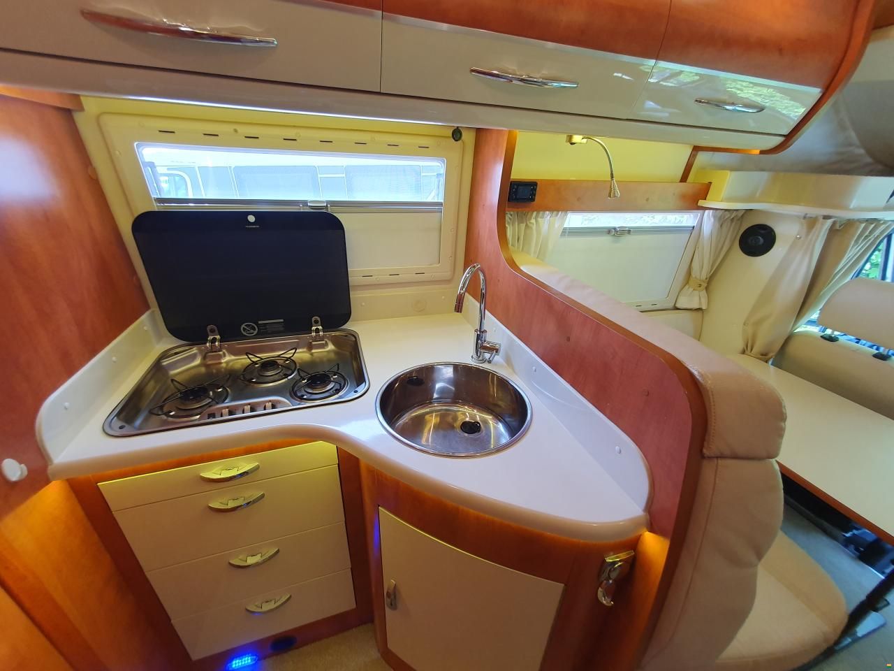 Mercedes Benz Silverdream S700