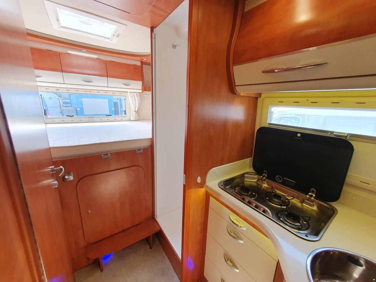 Mercedes Benz Silverdream S700