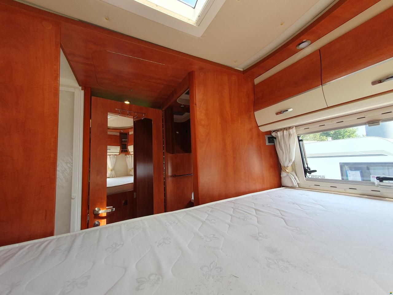 Mercedes Benz Silverdream S700