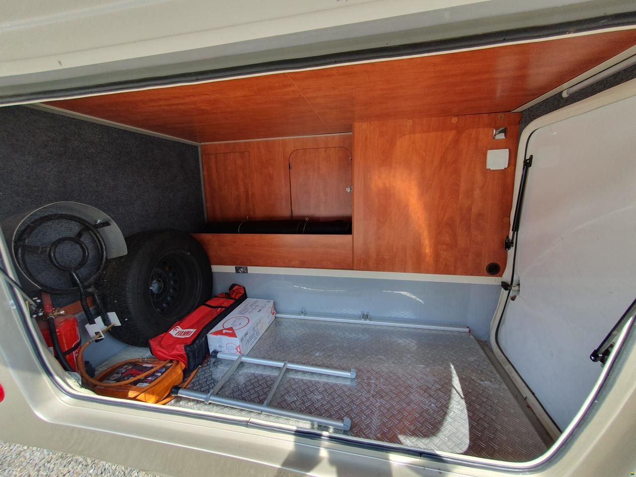 Mercedes Benz Silverdream S700