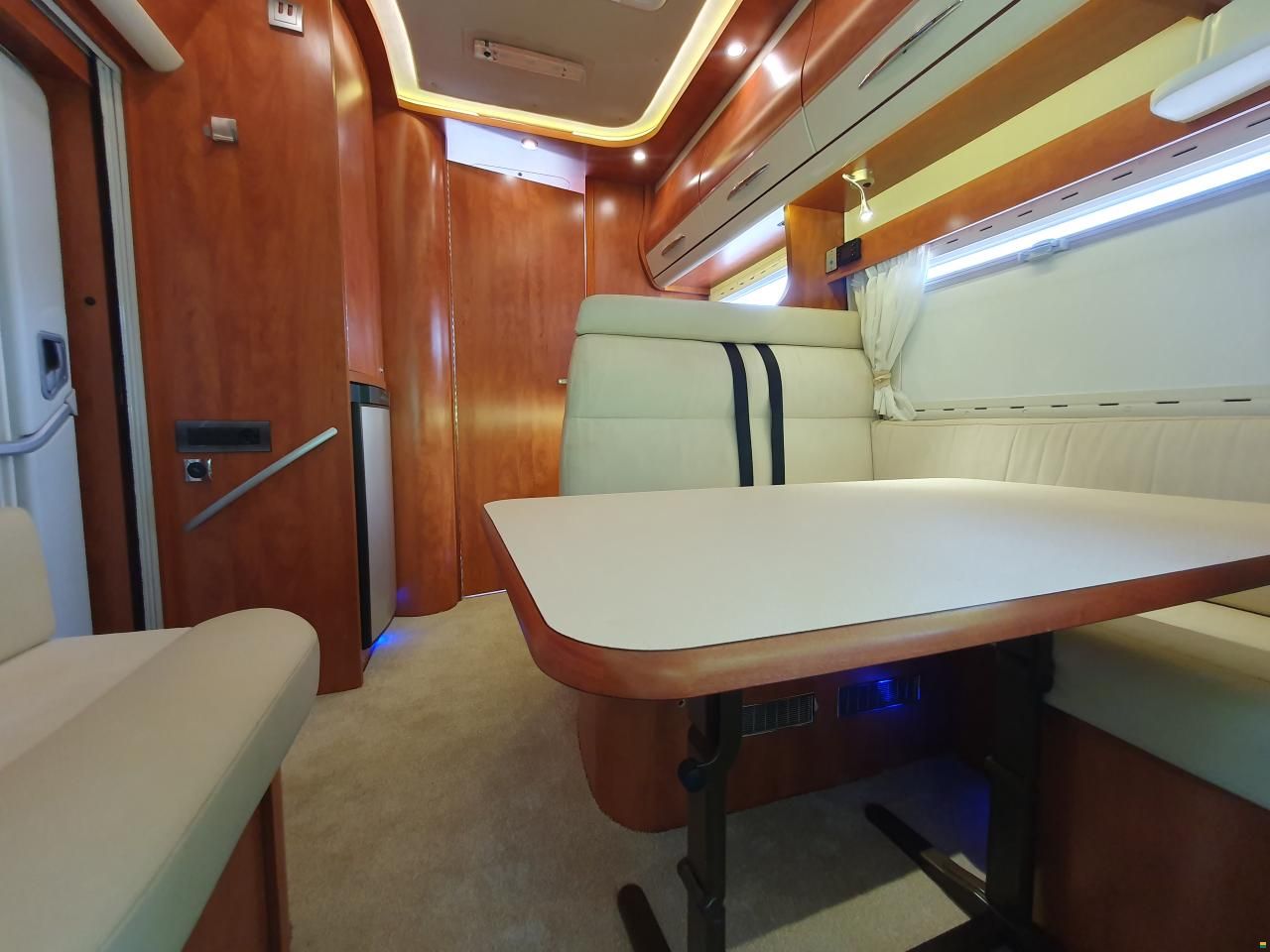 Mercedes Benz Silverdream S700