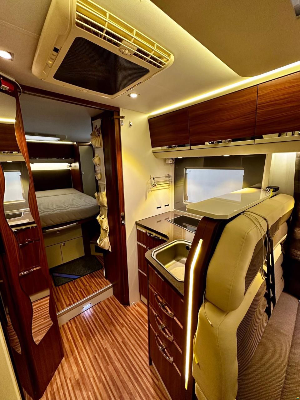 Adria Coral 690 SC Supreme