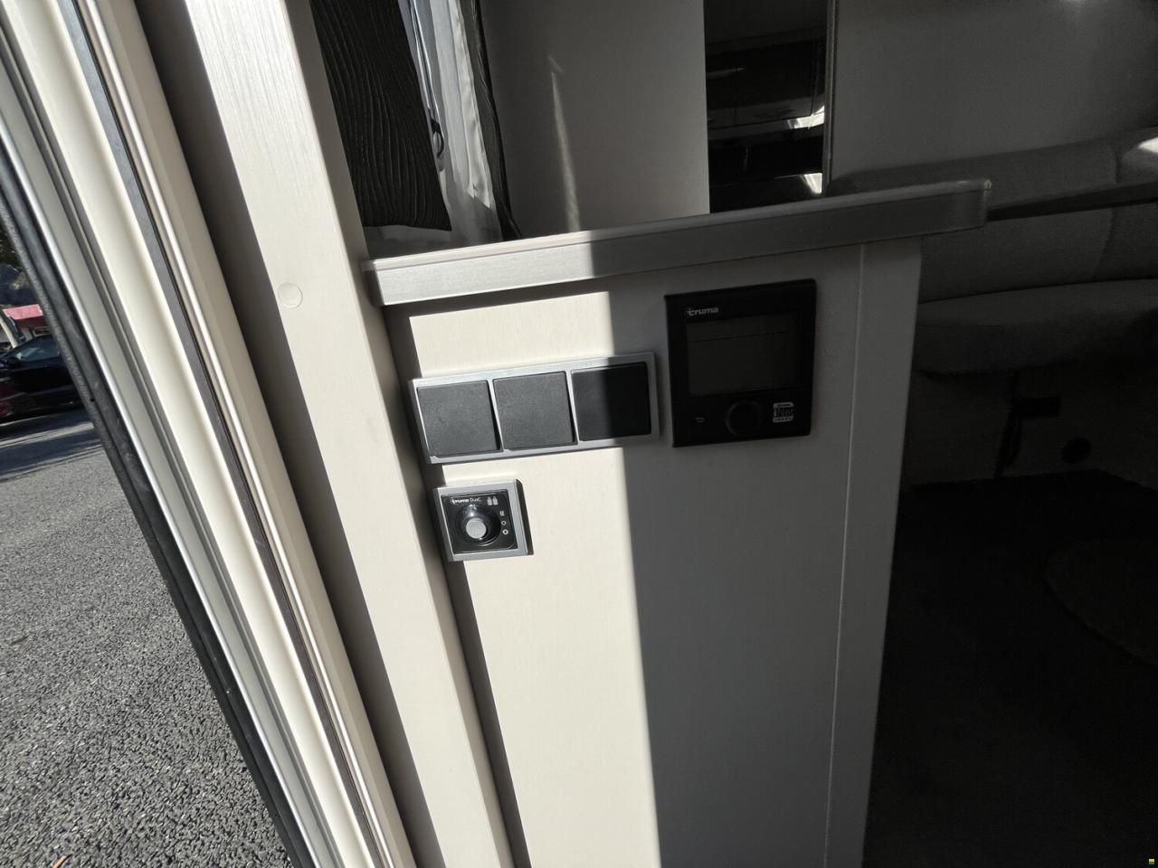 Dethleffs Nomad 490 BLF