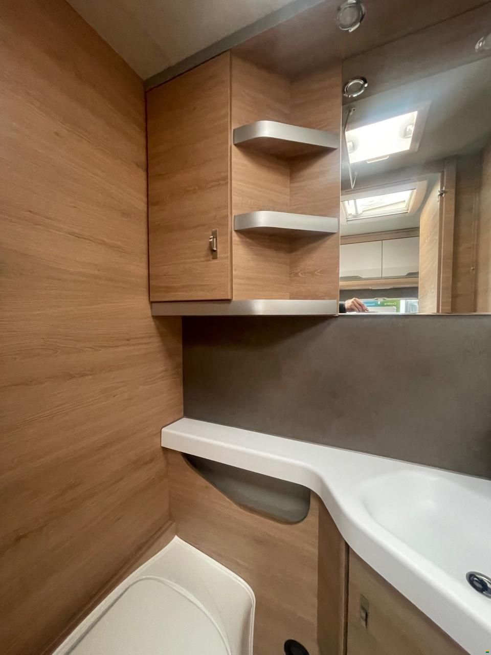 Knaus Südwind 460 EU, 60 Years, e-Power