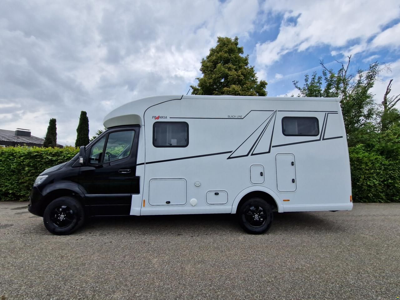 Frankia Neo T 7 GDK NEO 3,5 t Black-Line