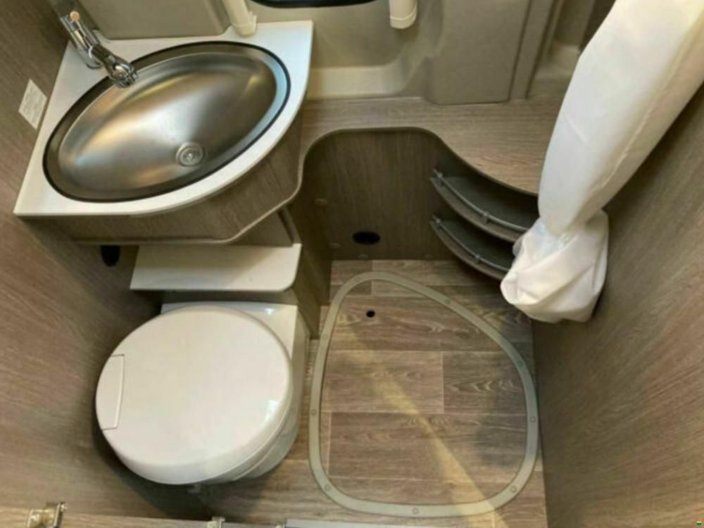 Pössl 2WIN S PLUS *Aufstelldach*