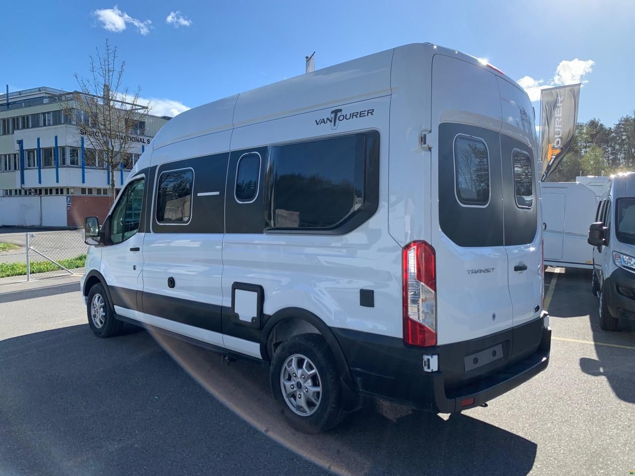 Van Tourer 600D Prime Ford 130PS