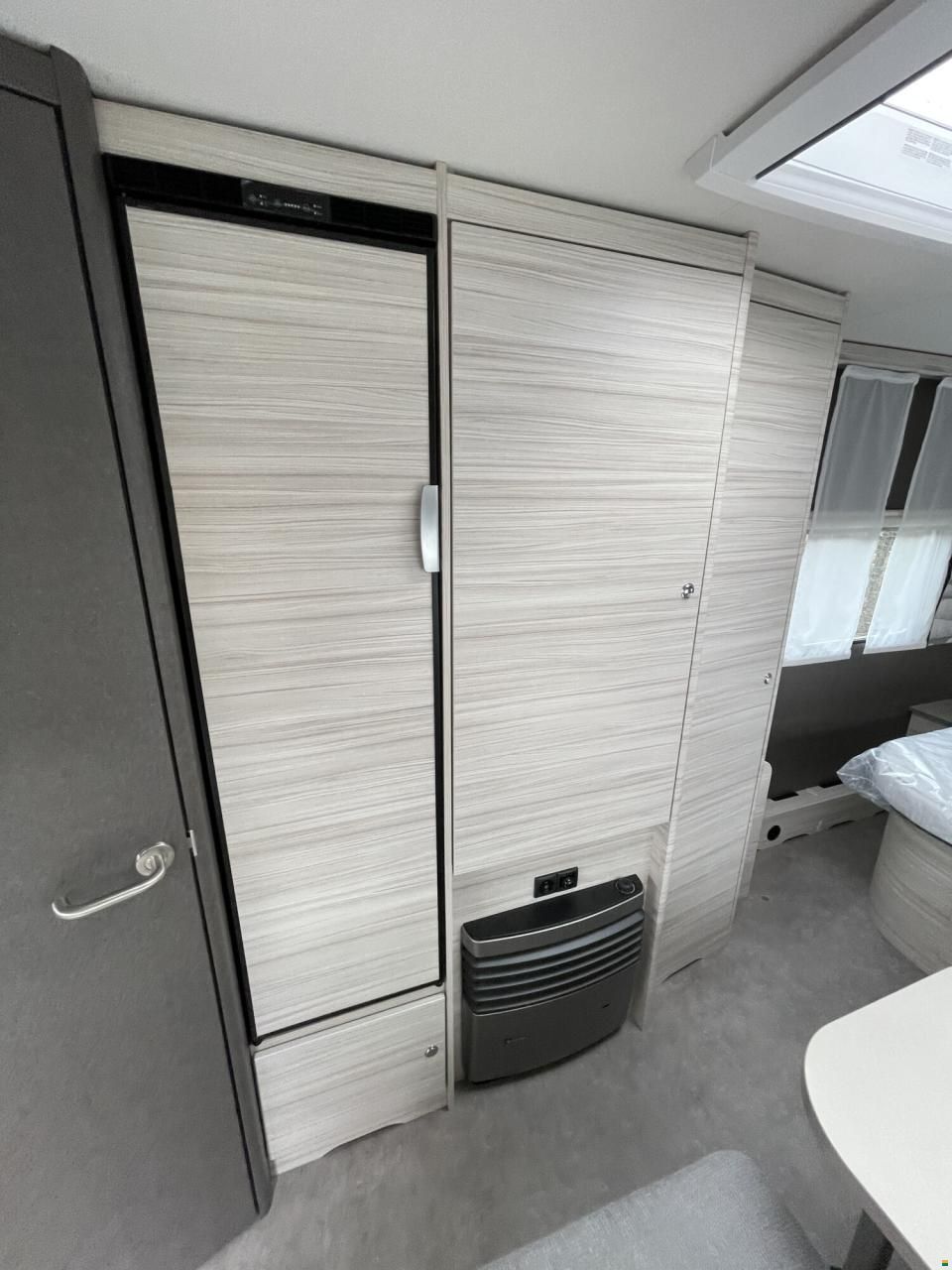 Dethleffs c-joy 480 FSH