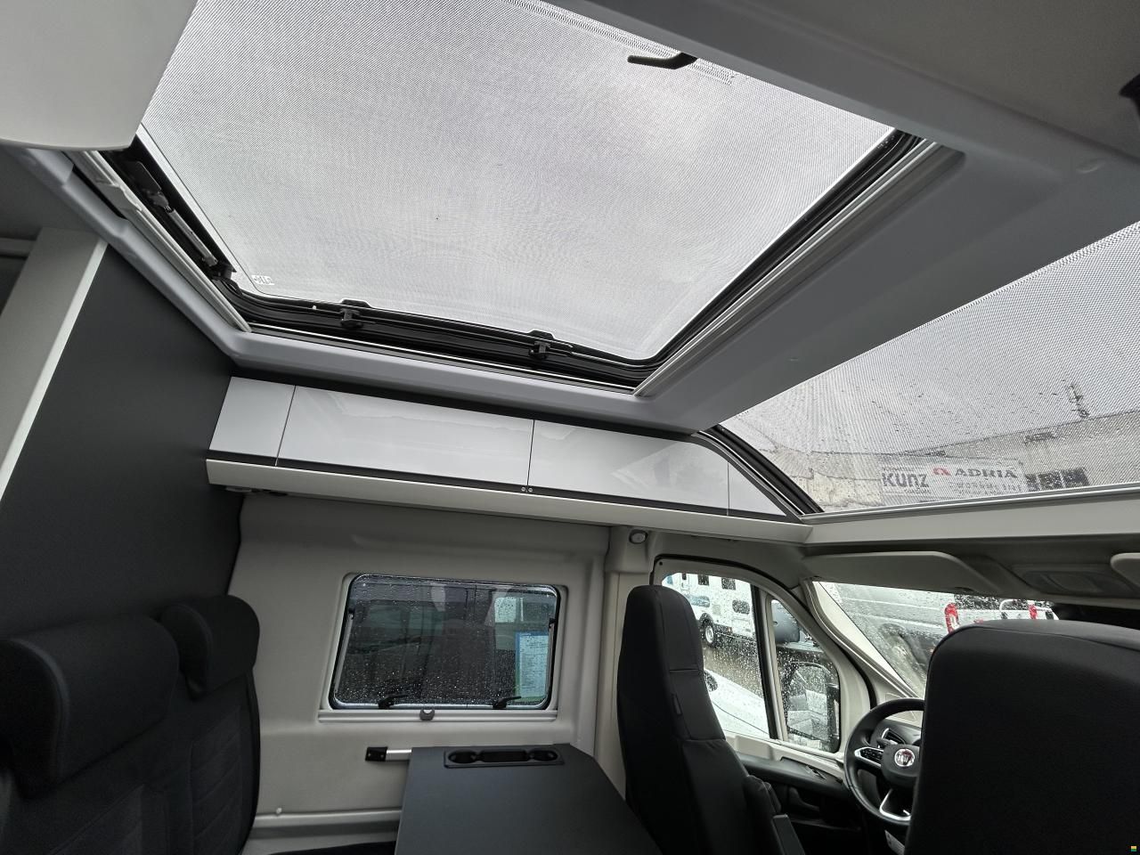 Adria Twin Supreme 640 SPB Family