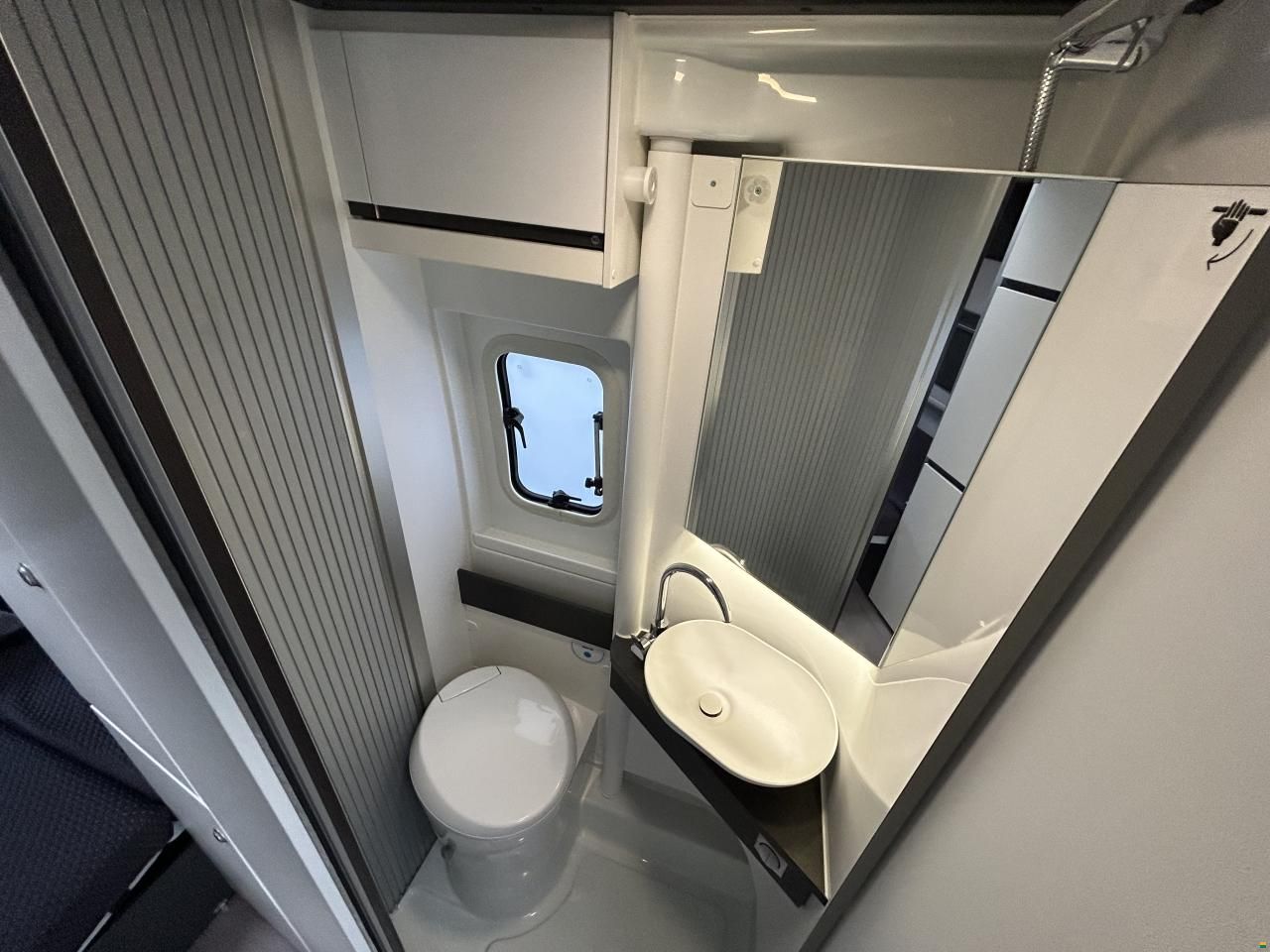 Adria Twin Supreme 640 SPB Family