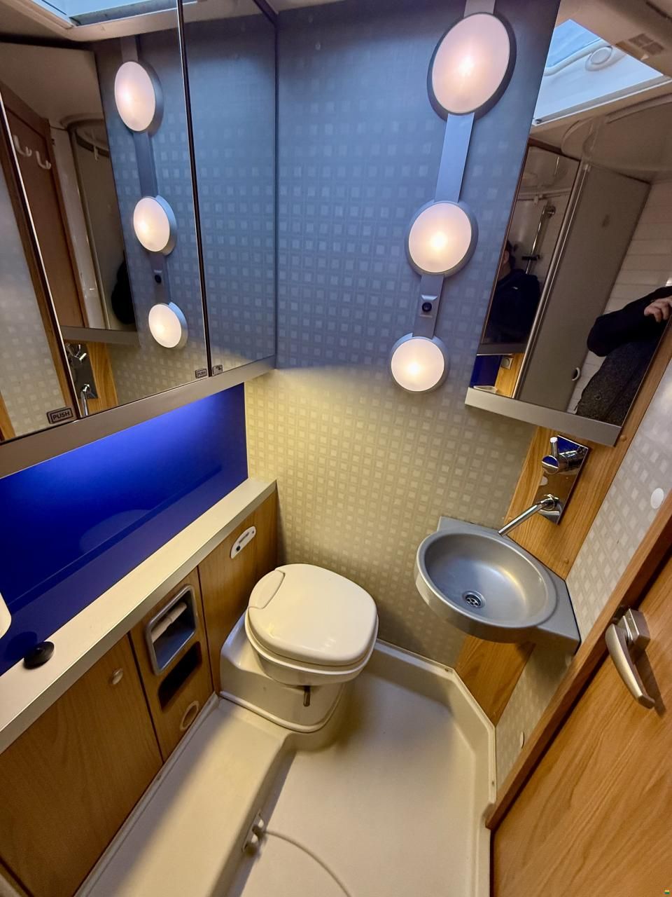 Bürstner Aviano i675 - Deluxe - 3.0 Power