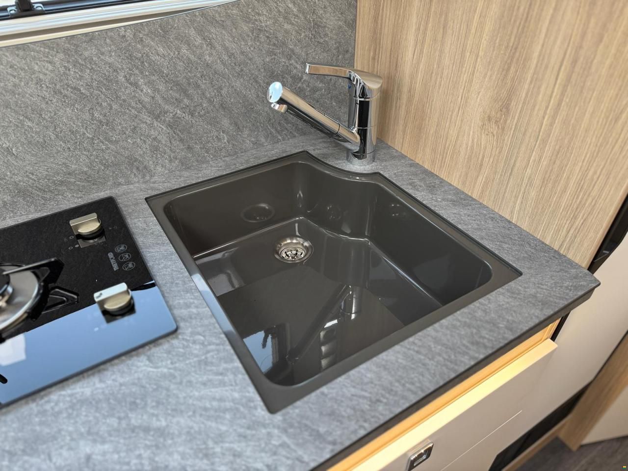 Frankia MT 7 GDK Neo BLACK LINE 4,5t