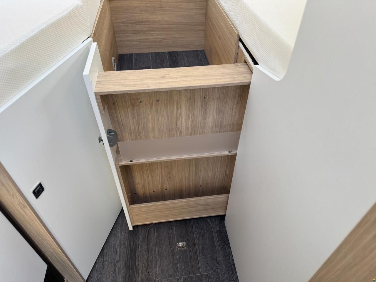 Frankia MT 7 GDK Neo BLACK LINE 4,5t