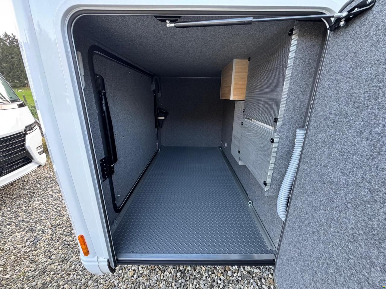 Frankia MT 7 GDK Neo BLACK LINE 4,5t