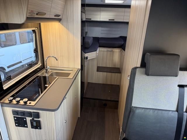 Adria Sun Living S70SL