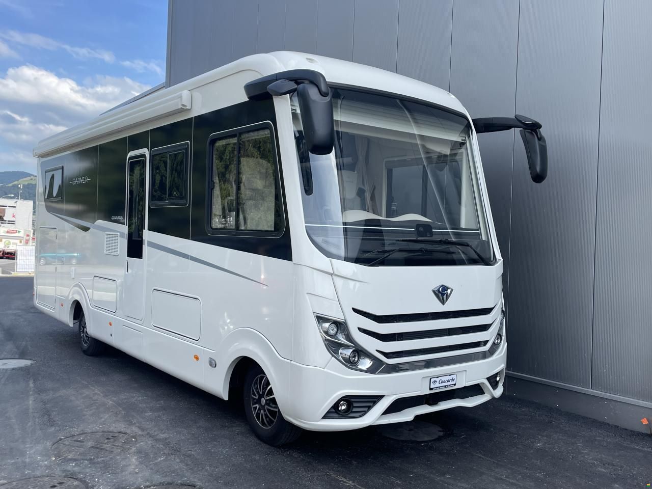 Concorde Carver 850 L