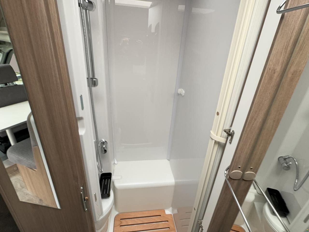 Carado T338 Edition24