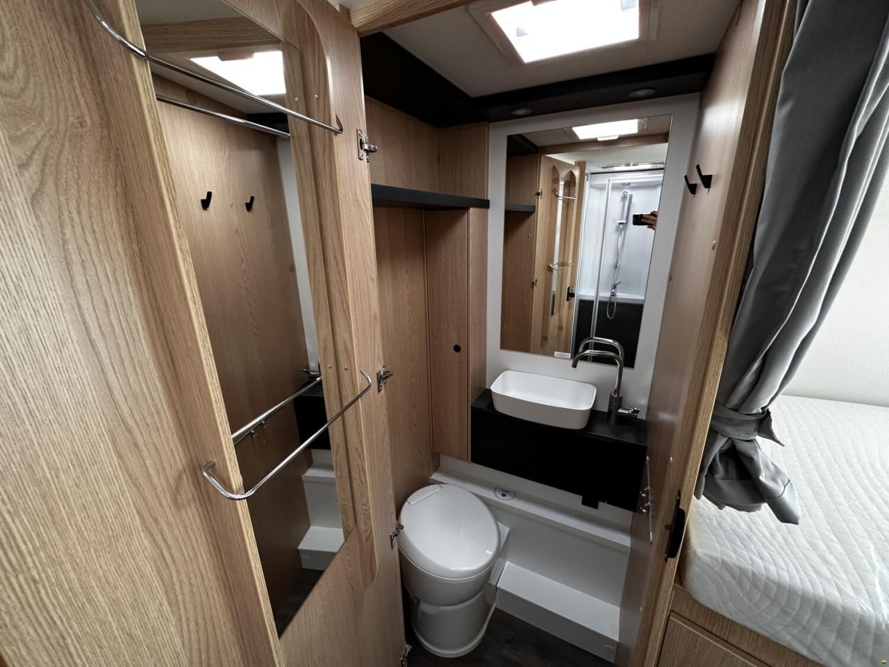 Sunlight Adventure T 68