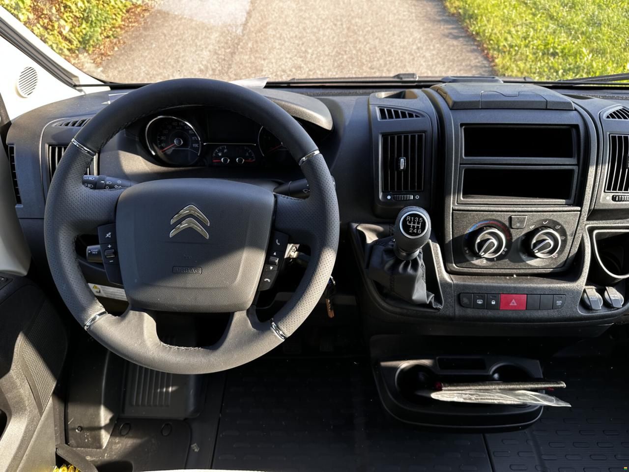 Sunlight Adventure T 68