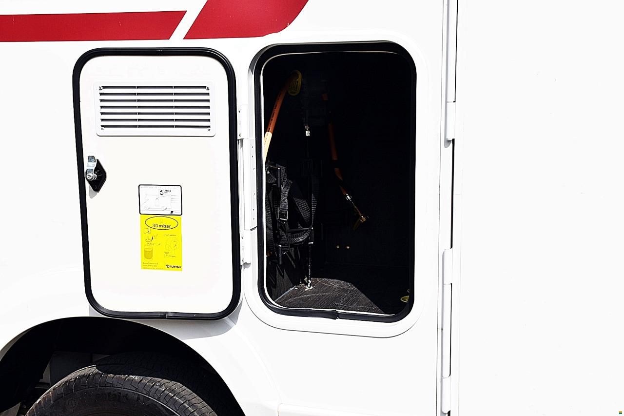 Roller Team KRONOS 291 P 2,0 TDCI DIESEL FORD