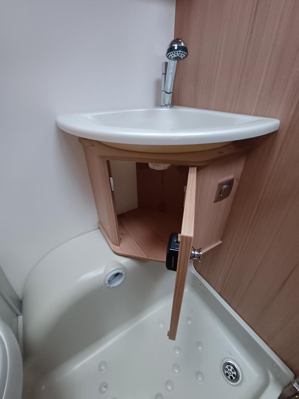 Bürstner Averso Plus 510 TK