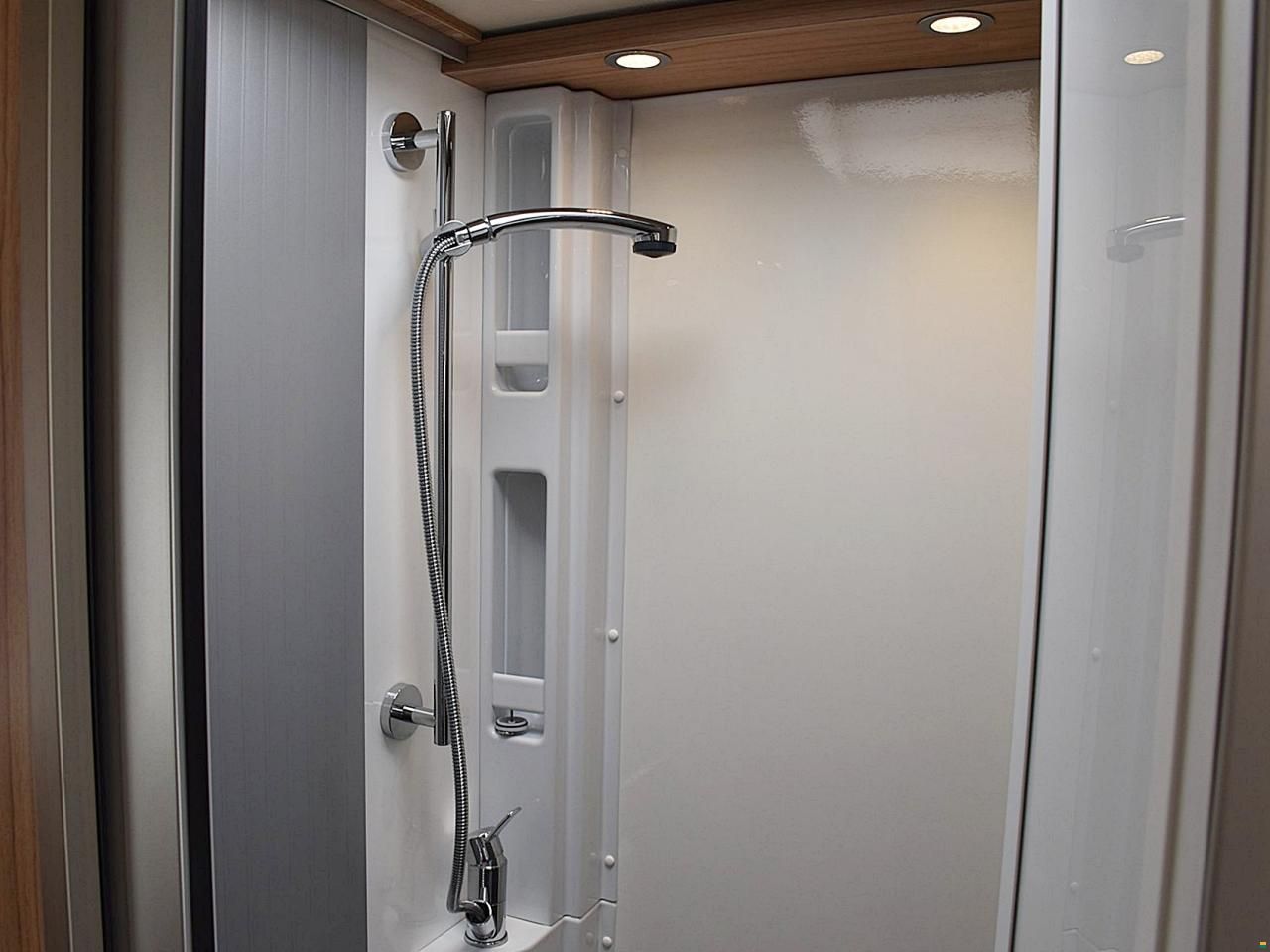 Hymer Exis-I 474 2.2 9G-Automat MJ140