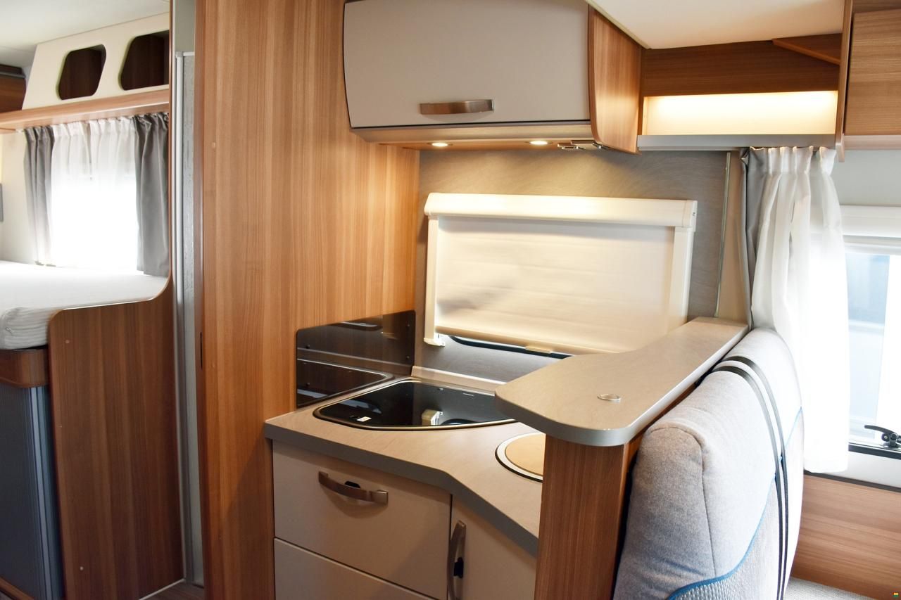 Weinsberg Carasuite 700 ME 2.3 MJ 140