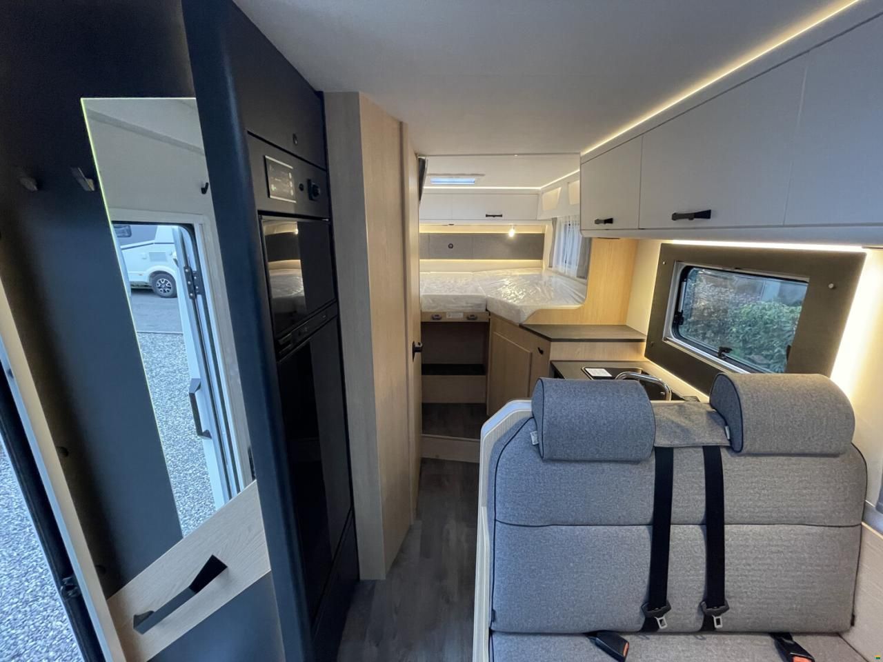 Sunlight Adventure I 67S