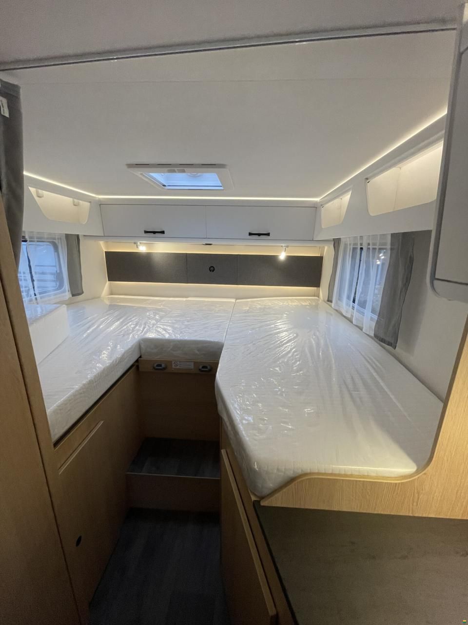 Sunlight Adventure I 67S