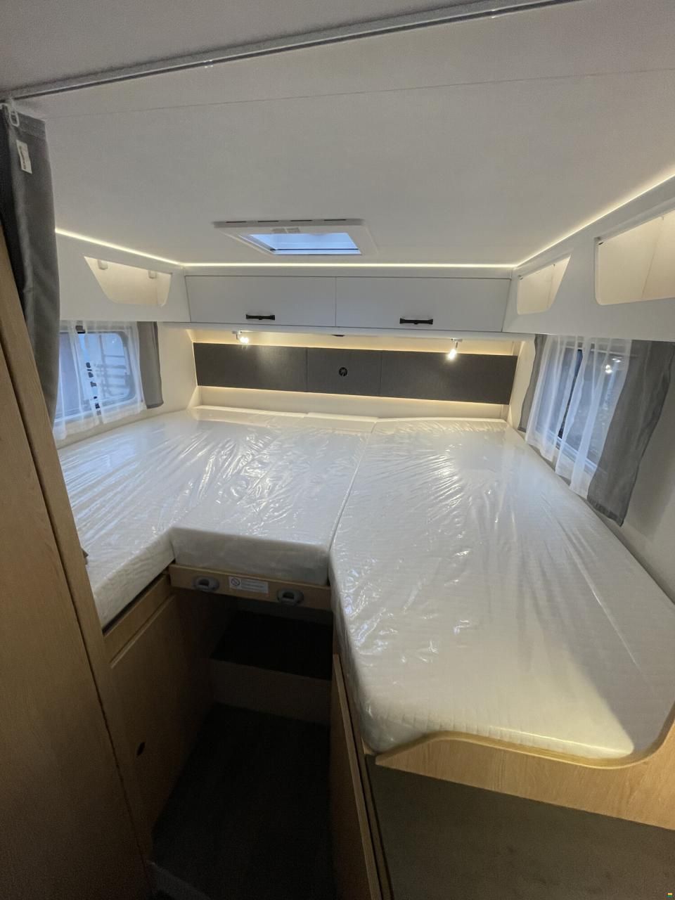 Sunlight Adventure I 67S