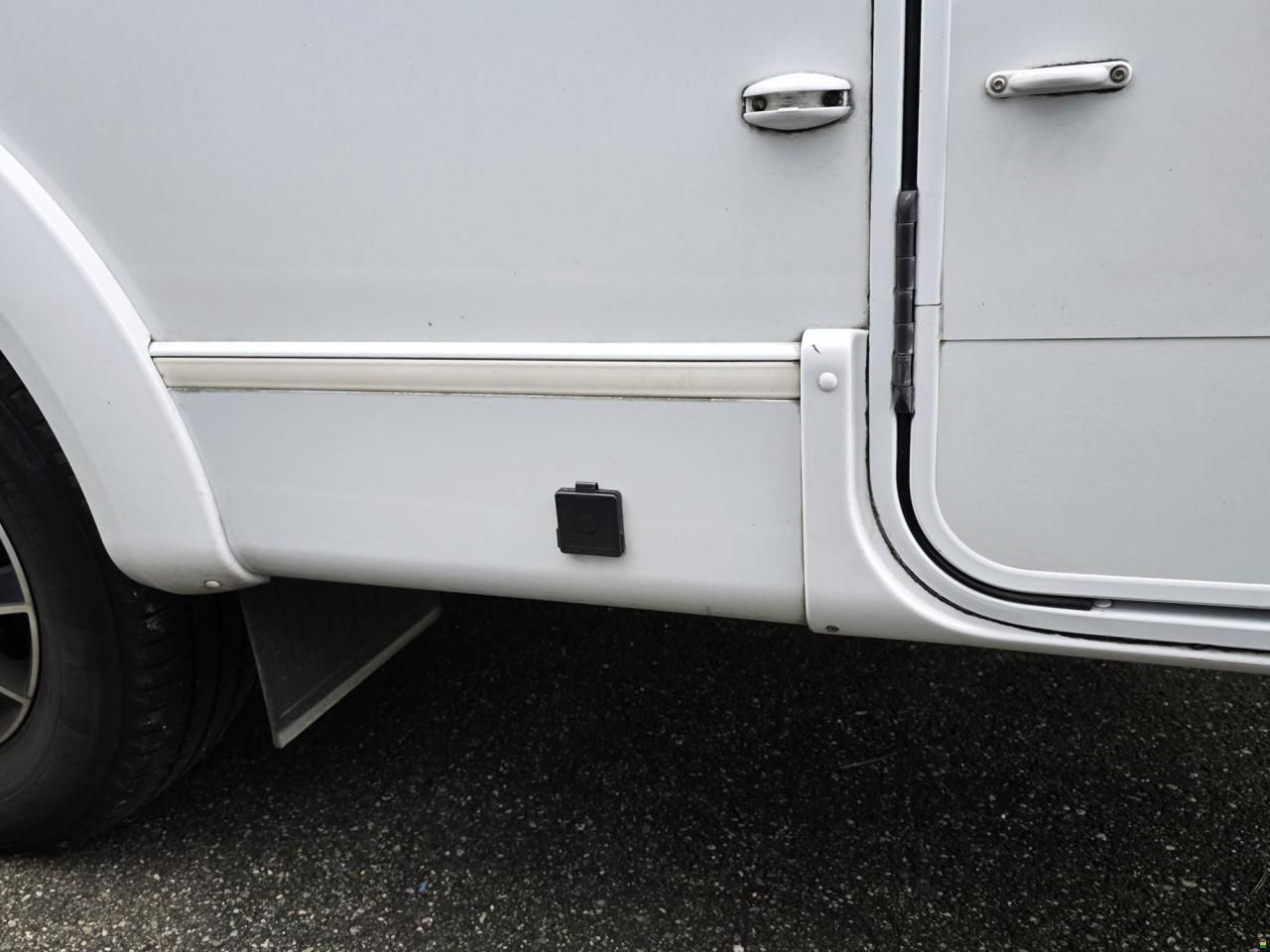 Sunlight CAPRON I 69 2.3 9-GANG AUTOMAT MJ 160