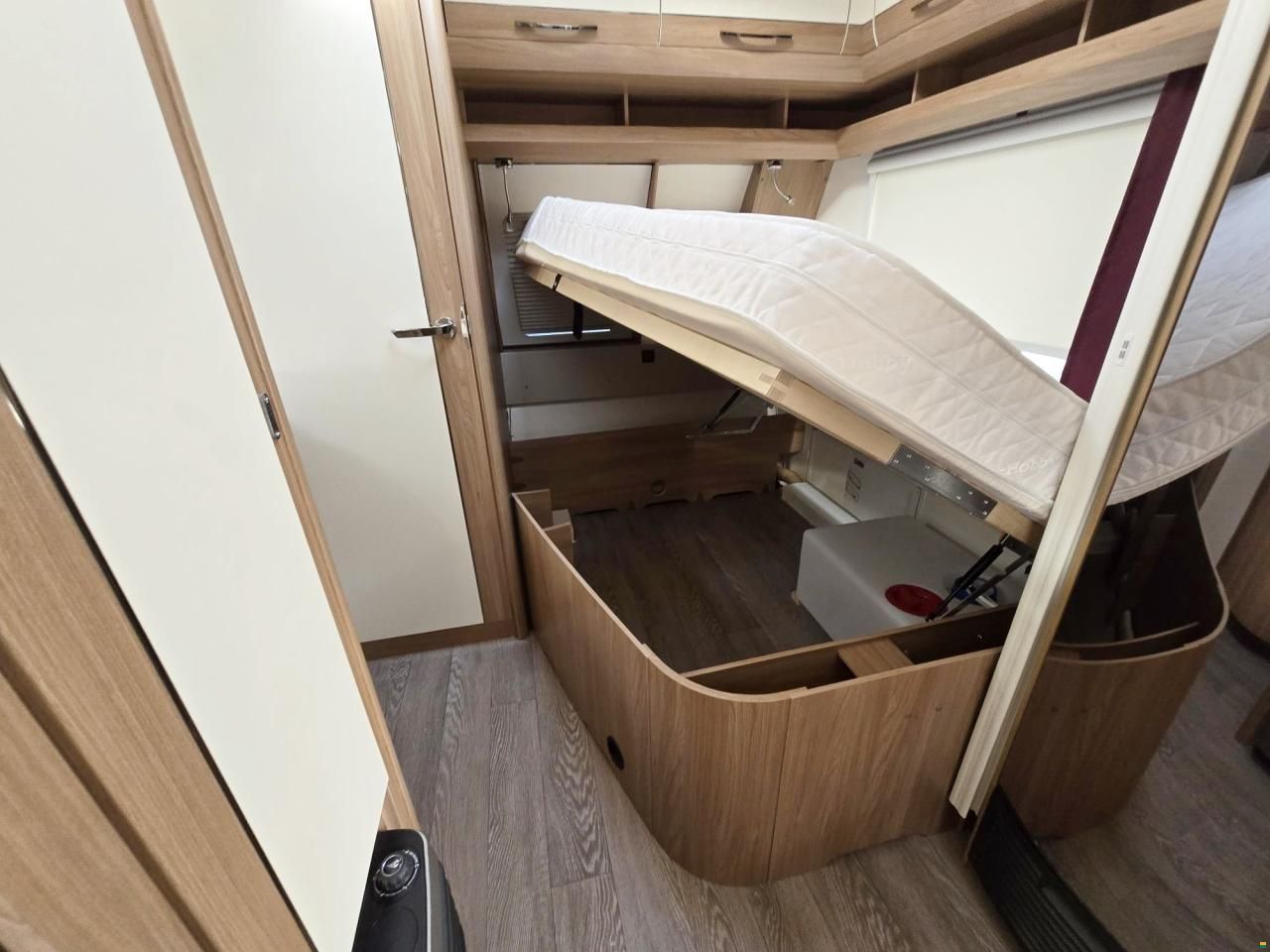 Hobby DE LUXE 540 KMFE