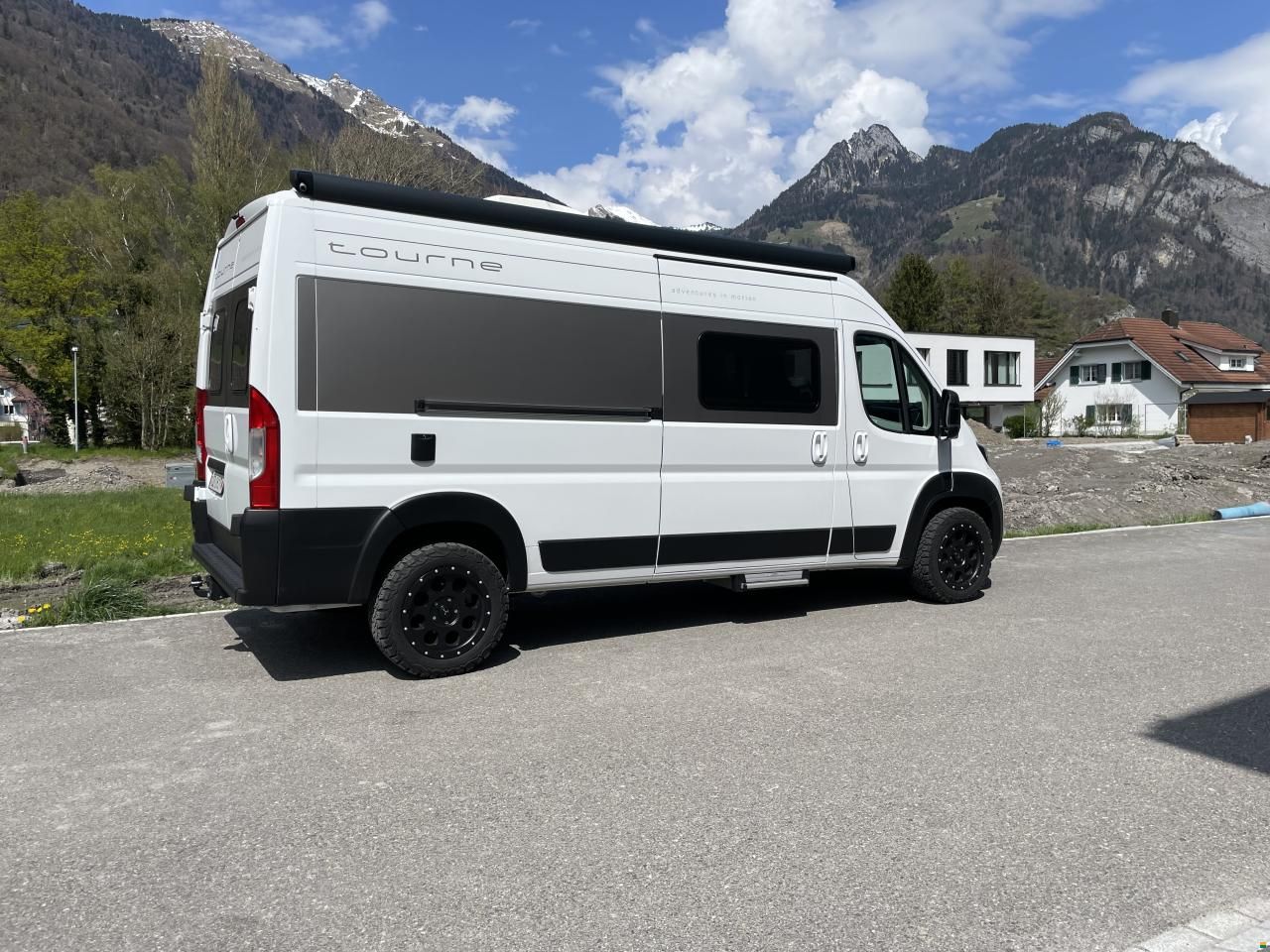 Tourne Peugeot 6.0