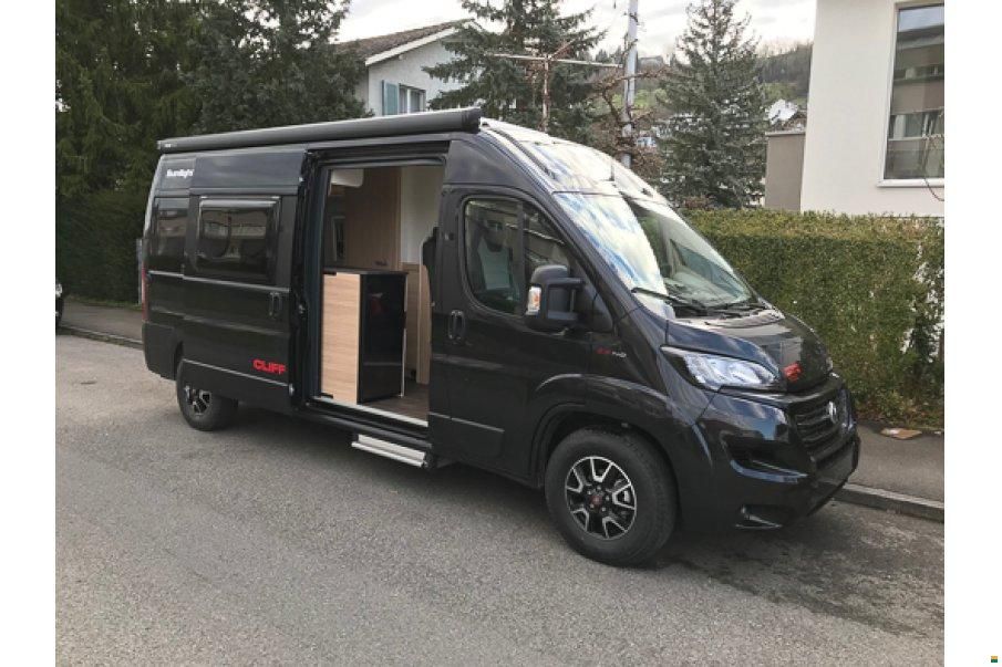 Sunlight Cliff XV 600