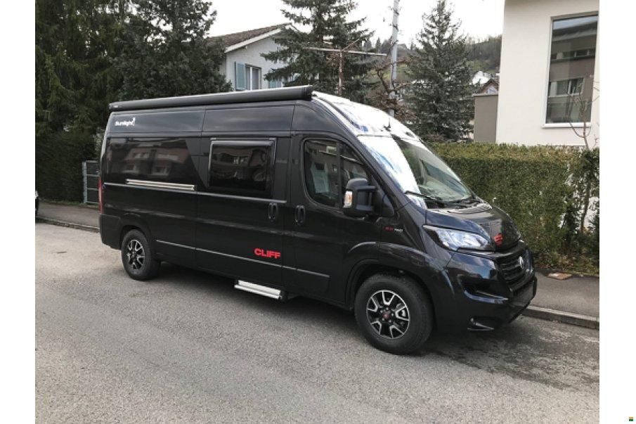 Sunlight Cliff XV 600