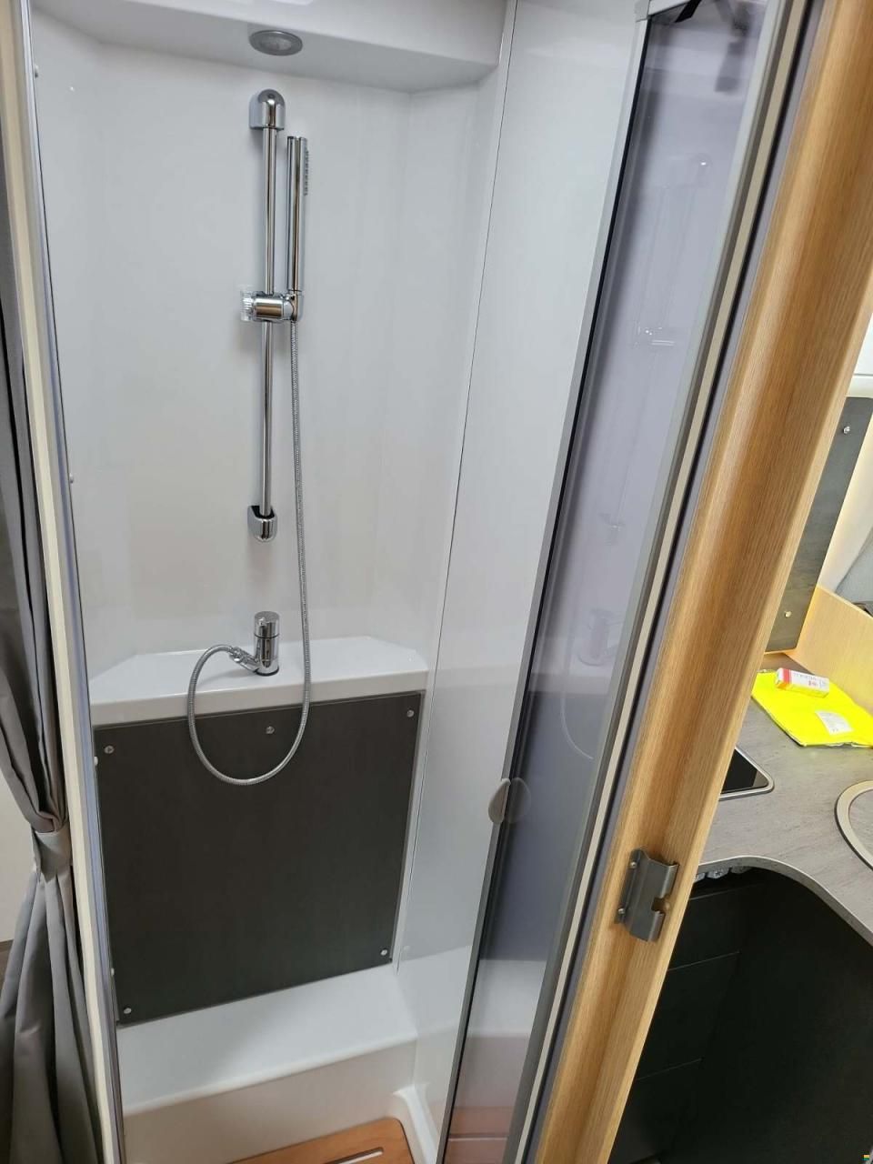 Sunlight Transit T690L Adventure/Autom.