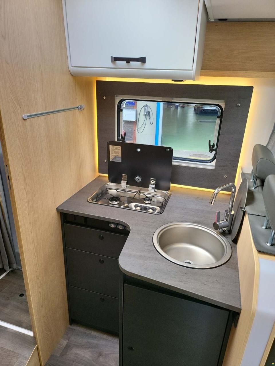 Sunlight Transit T690L Adventure/Autom.