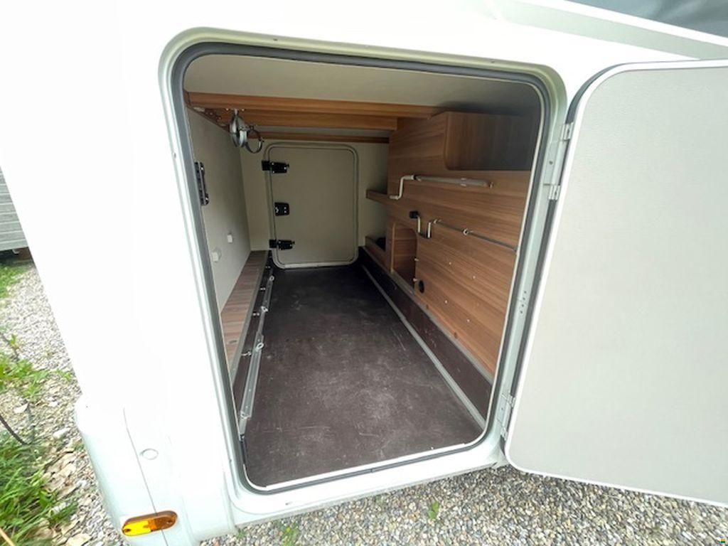 Weinsberg CaraSuite 700 ME