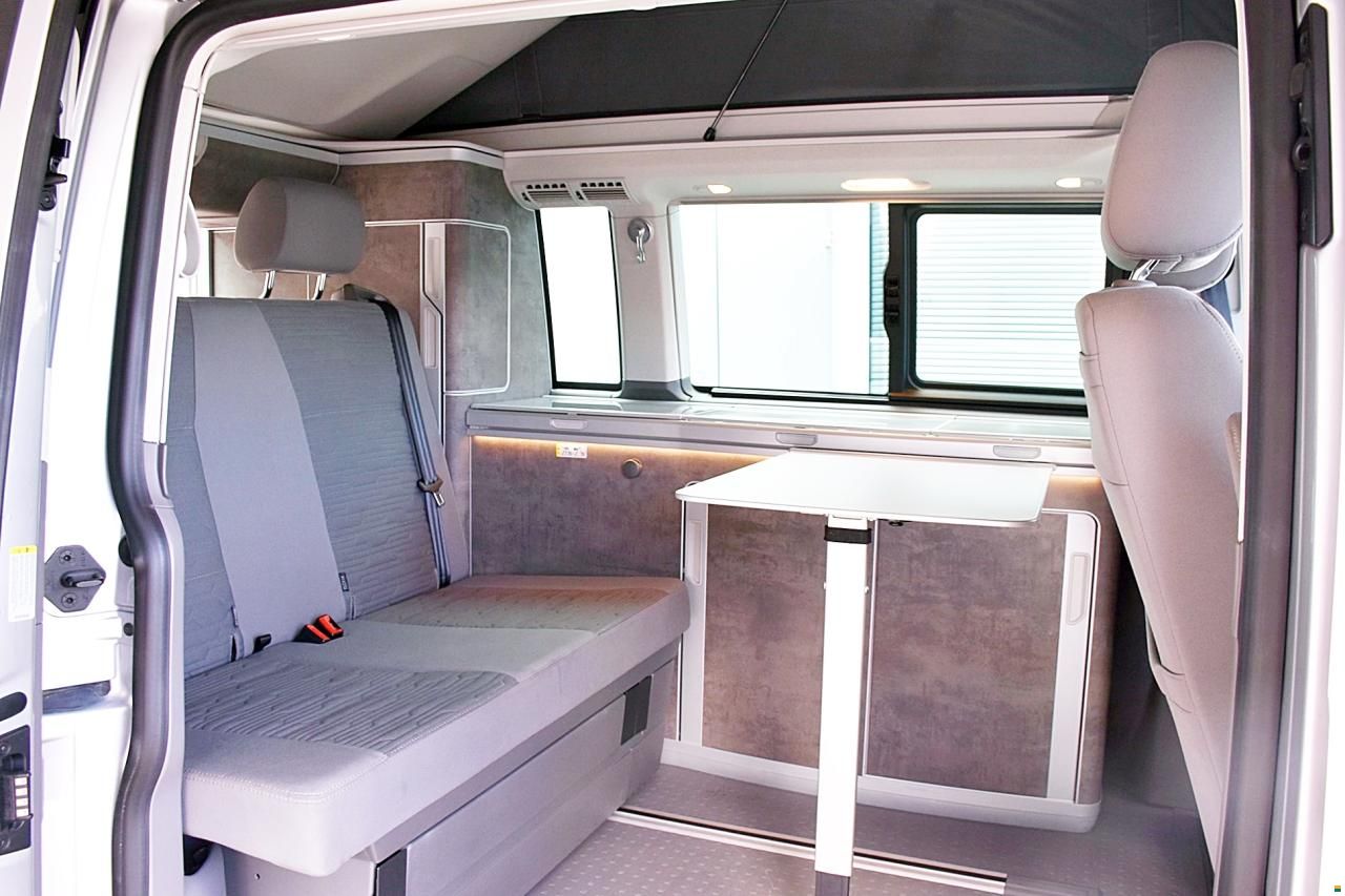 Volkswagen VW T6.1 CALIFORNIA 2,0 TDI DSG 4M OCEAN