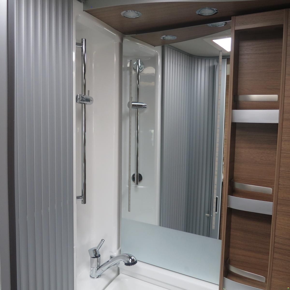 Knaus Van Ti 640 MEG MAN