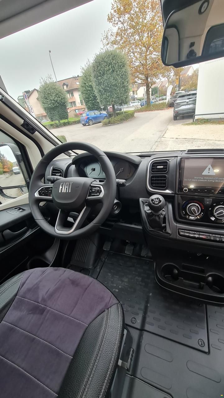 Font Vendôme Leader Camp